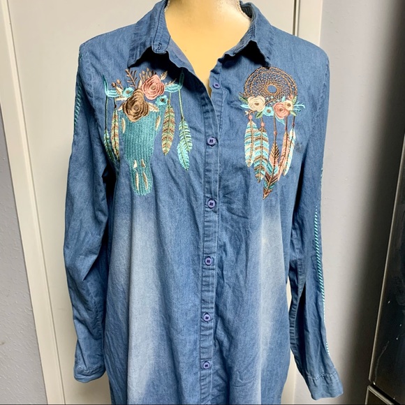 FASHION U CHAMBRAY FADED BUTTON DOWN EMBROIDERED DRESS SIZE M - Picture 6 of 10